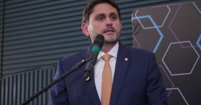 Juscelino Filho apresenta projeto que cria o Dia Nacional da Inclusão Digital