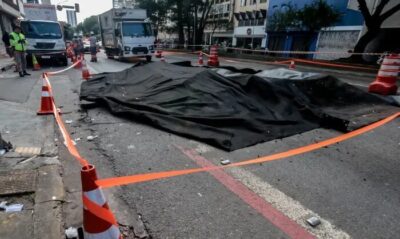 Explosão abre grande buraco na Rua da Consolação em São Paulo