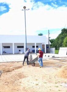 Avançam obras de ampliação e modernização de escola, praça e orla Alcina Rêgo em Buritirana