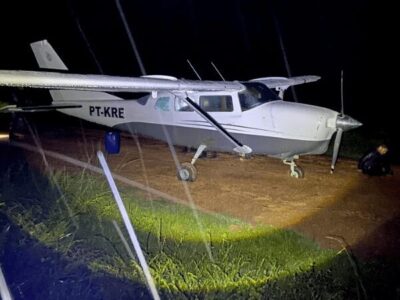 Chuva força pouso de aeronave e polícia apreende carga milionária de cocaína que tinha como destino São Luis-MA
