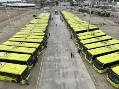 Greve de ônibus chega ao 4º dia em São Luís