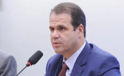 Comissão vai debater redução da idade para primeira habilitação e outras 270 propostas sobre trânsito