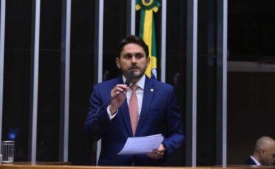 Juscelino Filho vai presidir frente parlamentar do setor de telecomunicações