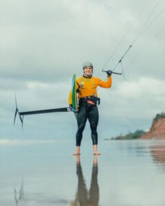 Kitesurfista Bruno Lobo abre temporada 2026 com foco em Los Angeles 2028