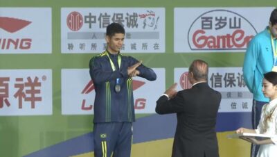 Atleta de Imperatriz, Arthur Neves é prata no Mundial de Kung-fu em Pequim