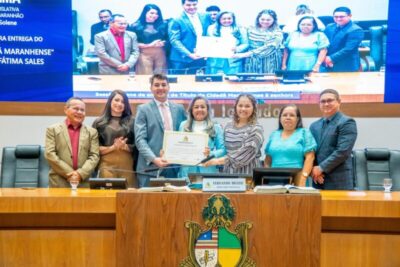 Assembleia entrega Título de Cidadã Maranhense à enfermeira Fátima Sales