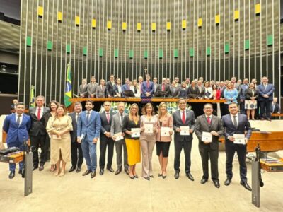Deputado Federal Junior Lourenço preside sessão solene em homenagem aos 55 anos da CONAMP