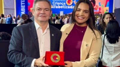 Timon recebe Selo Ouro em reconhecimento aos avanços na alfabetização