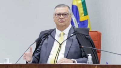 Dino veta criação de penduricalhos e reforça limite de R$ 46,3 mil no serviço público
