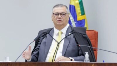 Dino veta criação de penduricalhos e reforça limite de R$ 46,3 mil no serviço público