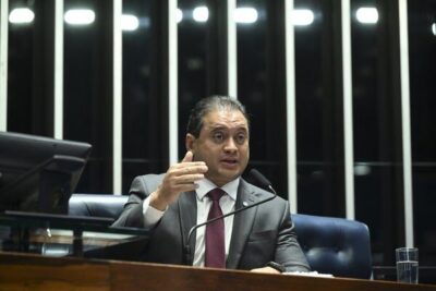 PF faz operação contra desvios do INSS: senador Weverton é alvo e secretário da Previdência é preso