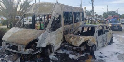 Acidente com carro causa incêndio e interdita Avenida dos Franceses, em São Luís