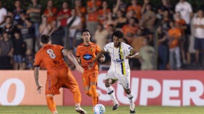 Iape perde para o Santa Catarina e está eliminado na 1ª fase da Copa do Brasil