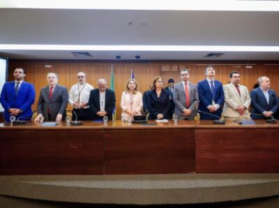 Assembleia Legislativa instala a Frente Parlamentar Católica criada pela deputada Helena Duailibe