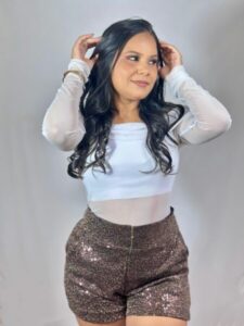 Romildo Show apresenta nova cantora: Drecy Kelly