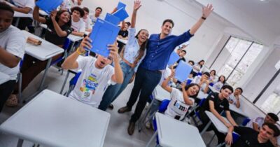 Em Zé Doca, Orleans Brandão ressalta avanços na educação do Maranhão com investimentos em tecnologia de ensino