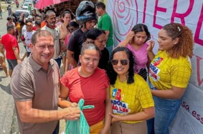 Vereador Marquinhos distribui pescado nas regiões do Turu e Itaqui-Bacanga