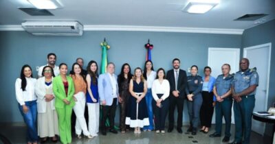 Iracema Vale recebe instituições em reunião de agradecimento pela defesa e proteção das mulheres