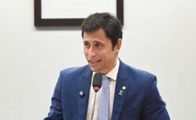 Comissão aprova obrigatoriedade de formação de professores em tecnologias assistivas