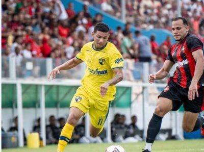 Moto perde pênalti e jogo para o IAPE