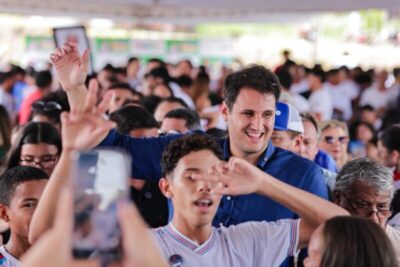 Zé Doca: Orleans ressalta avanços na educação e investimentos em tecnologia de ensino