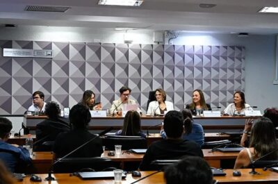 A vida real ainda não reflete a lei, aponta audiência sobre síndrome de Down