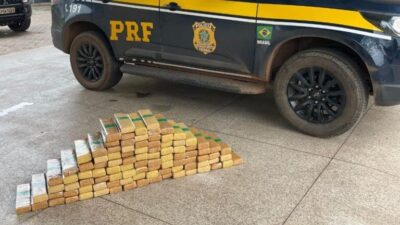 PRF apreende 102kg de maconha após perseguição a veículos no Maranhão