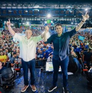 om 40 mil pessoas e 182 prefeitos, Orleans Brandão lança pré-candidatura ao governo do Maranhão