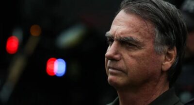 Bolsonaro é preso pela Polícia Federal em Brasília