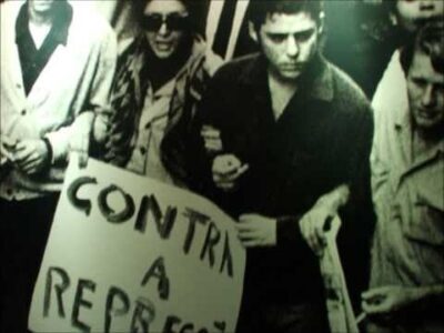 É PARA EVITAR QUE TENTE O SUICÍDIO TOMANDO PERFUME? MORAES FLEXIBILIZA VISITA DOS FILHOS  DE BOLSONARO NA SEDE DA PF E SINALIZA A POSSIBILIDADE DE VOLTAR PARA DOMICILIAR ATÉ DEFINIÇÃO DO LOCAL DE CUMPRIMENTO DA PENA