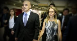 Esposa de Alexandre de Moraes detalha contrato milionário com Banco Master