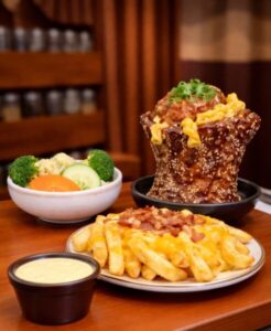 Após pedidos dos consumidores, Outback traz de volta ao cardápio sua famosa costela em formato de coroa