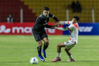 Pela Copa Libertadores, Botafogo e Bahia são derrotados fora de casa nesta quarta-feira