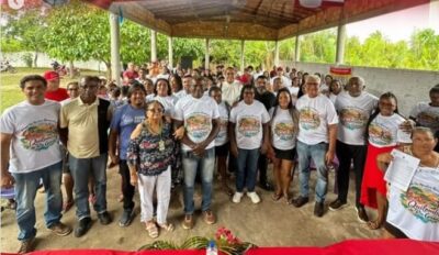 Prefeito Zé Martins e Incra assinam ordem de serviço para construção de 50 casas populares no Quilombo Rio Grande