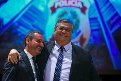 PF sugere presença de agentes dentro da casa de Jair Bolsonaro para evitar fuga