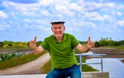 Viana: Prefeito Carrinho alcança  87% de aprovação e selo ouro no TCE