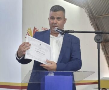 Prefeito renova pela 4ª vez contrato milionário em Nova Iorque do MA