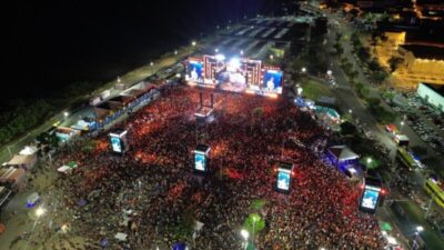 Cidade do Carnaval vibra na terceira noite de festa com shows eletrizantes no Centro Histórico