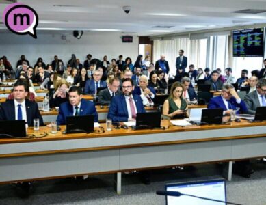 PEC que acaba com escala 6×1 e propõe 36 h semanais é aprovado pela CCJ do Senado