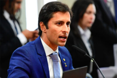 Duarte critica decisão de Mendonça sobre ida de Vorcaro na CPMI