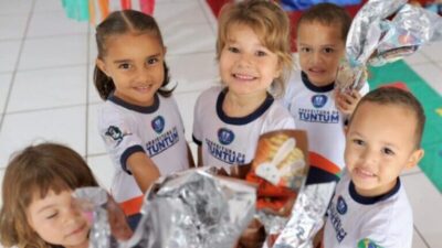 Prefeitura de Tuntum distribui Ovos de Páscoa a crianças da rede municipal