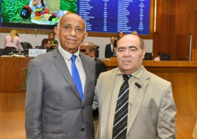 Edilson Baldez prestigia homenagem ao vereador Astro de Ogum na Assembleia Legislativa