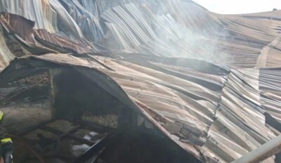 Fogo destrói parte de indústria de colchões na região da Maioba durante a noite