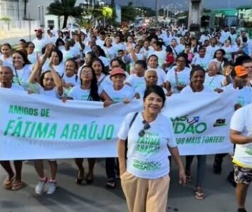 Fátima Araújo mostra força política no lançamento da pré-candidatura de Orleans Brandão