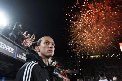 Flamengo demite Filipe Luís logo depois da goleada sobre o Madureira nesta segunda-feira