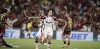 Flamengo aplica uma goleada no Madureira e vai decidir o Campeonato Carioca contra Fluminense no próximo domingo