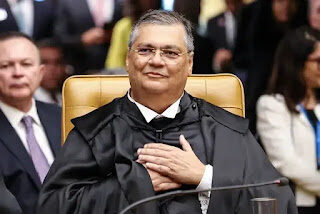 ELEIÇÕES 2026: Ministro Flávio Dino pode sofrer  impeachment por atuação político-partidária