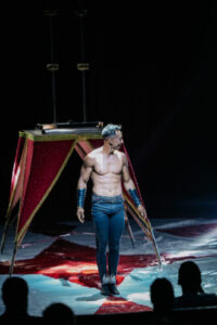 Circo europeu Le Petit Cirque inicia temporada em Paço do Lumiar