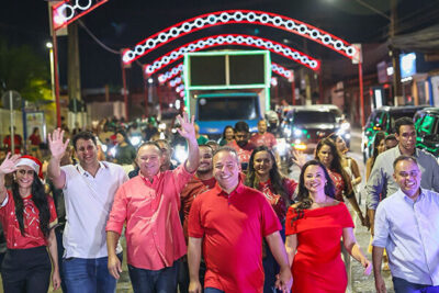 Prefeito Fred Campos e Brandão abrem o Natal em Paço do Lumiar