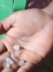 Chuva de granizo surpreende moradores de Lago da Pedra